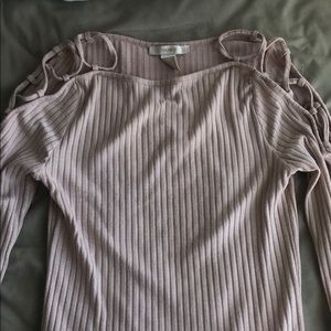 Long sleeve light pink tee with cross cross